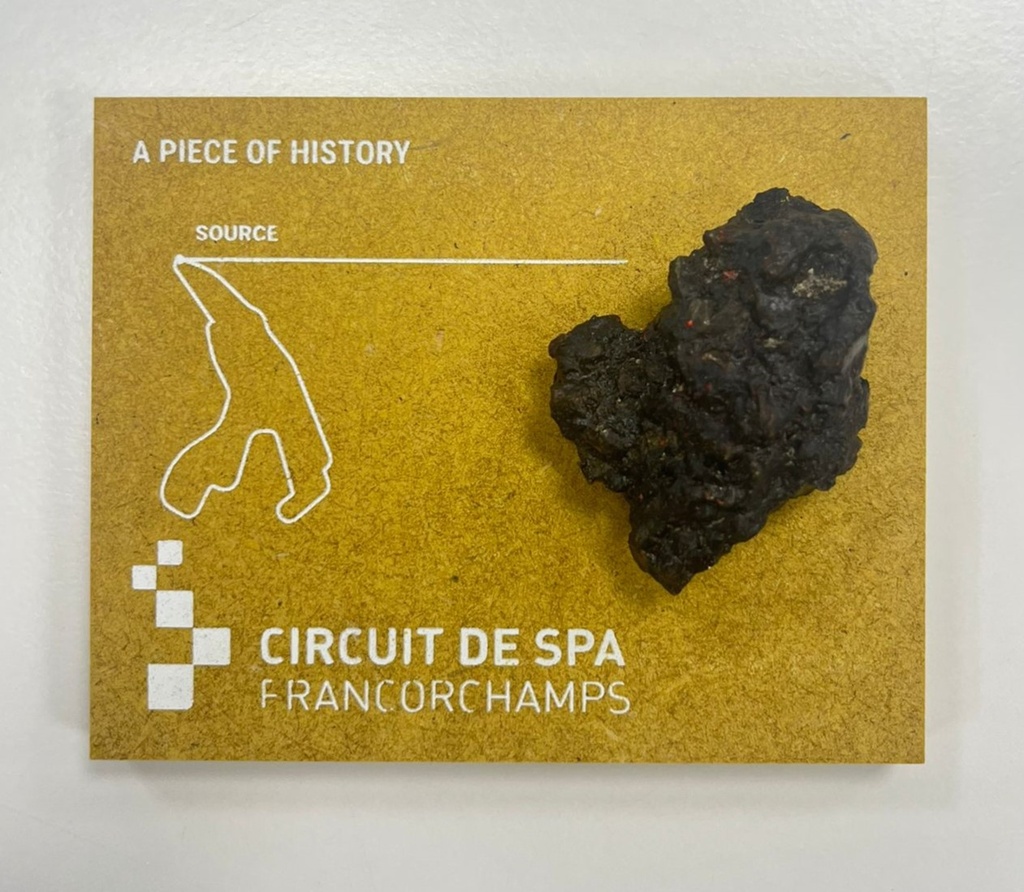 [I-MOH-0002-U-0-U] ‘A piece of history’ - Source