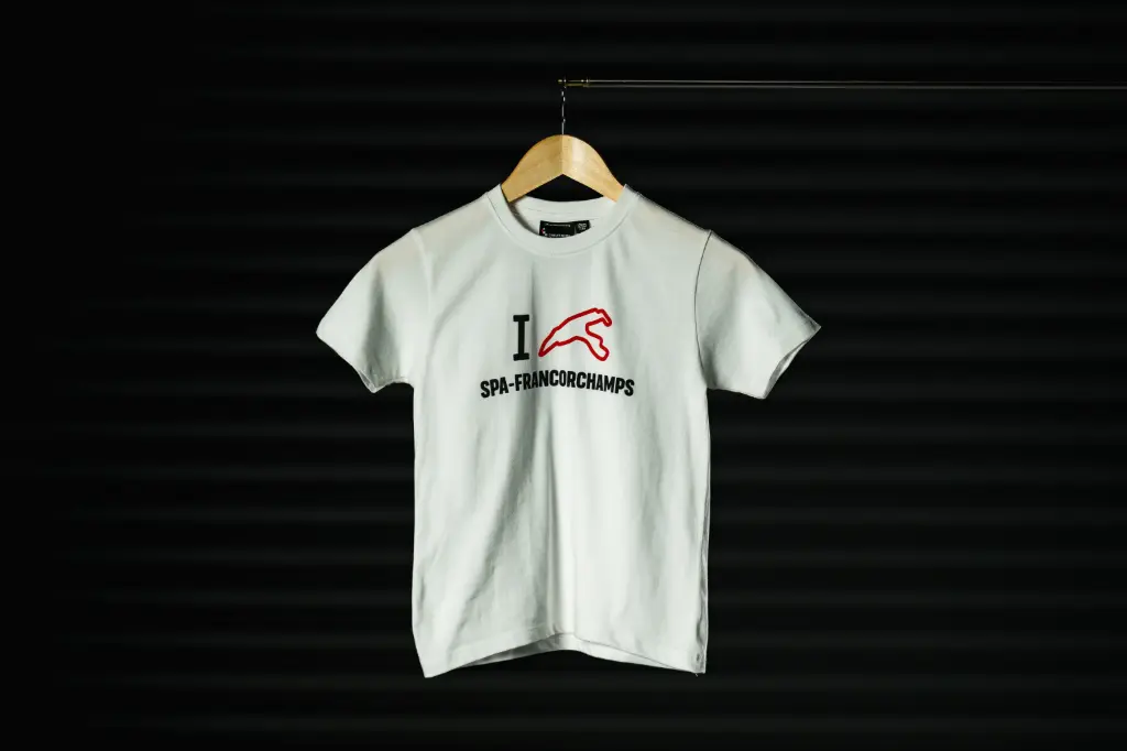 Basic - Kindershirt Love