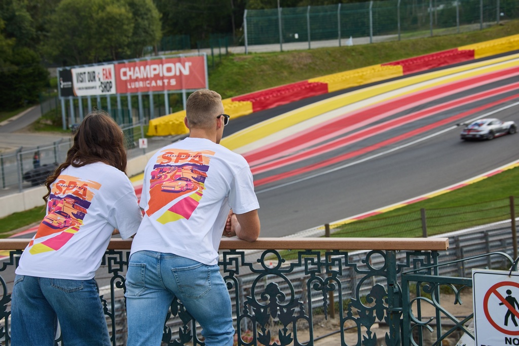 T-Shirt Eau Rouge  - Oversize / Rosa
